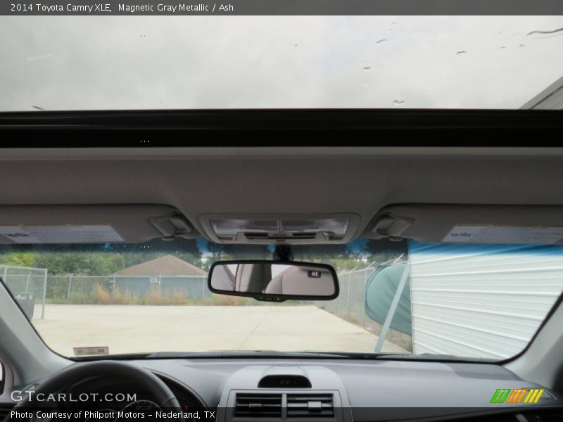 Magnetic Gray Metallic / Ash 2014 Toyota Camry XLE