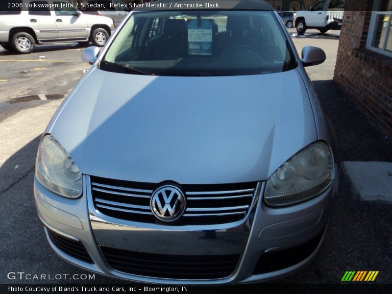 Reflex Silver Metallic / Anthracite Black 2006 Volkswagen Jetta 2.5 Sedan