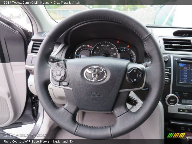 Magnetic Gray Metallic / Ash 2014 Toyota Camry XLE