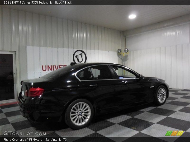 Jet Black / Black 2011 BMW 5 Series 535i Sedan