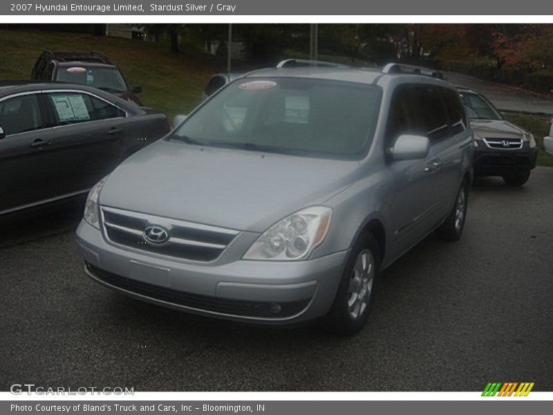 Stardust Silver / Gray 2007 Hyundai Entourage Limited