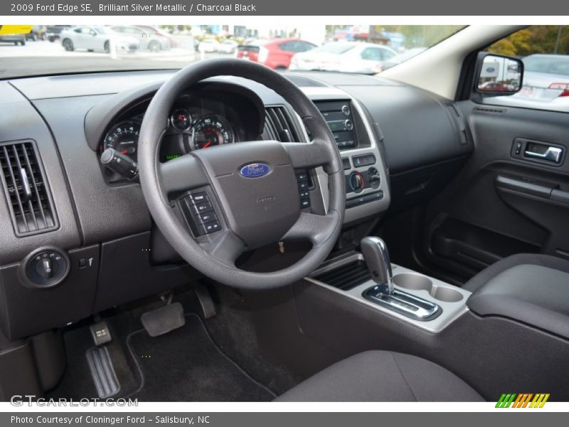 Brilliant Silver Metallic / Charcoal Black 2009 Ford Edge SE