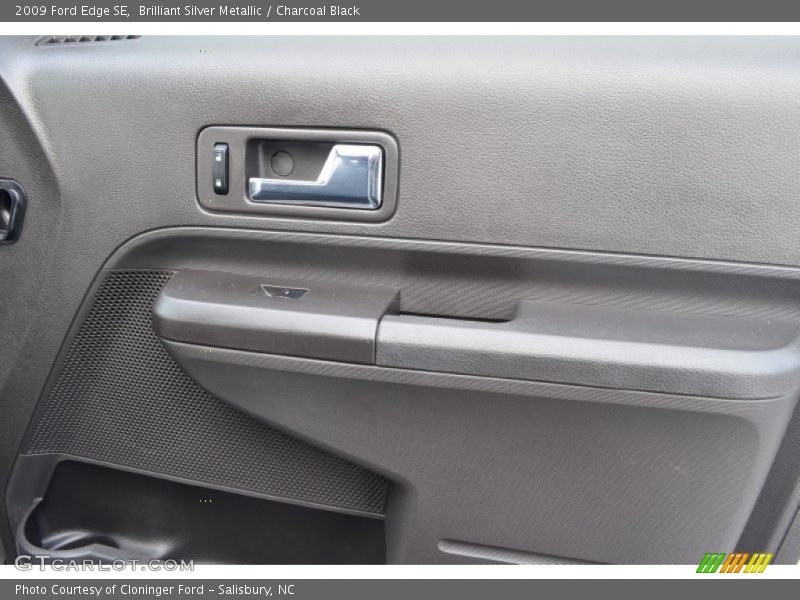 Brilliant Silver Metallic / Charcoal Black 2009 Ford Edge SE
