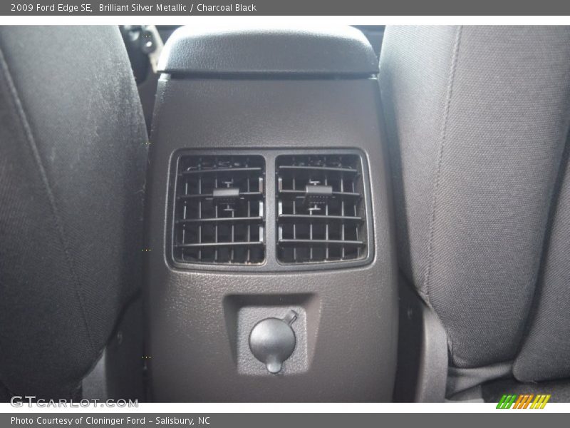 Brilliant Silver Metallic / Charcoal Black 2009 Ford Edge SE