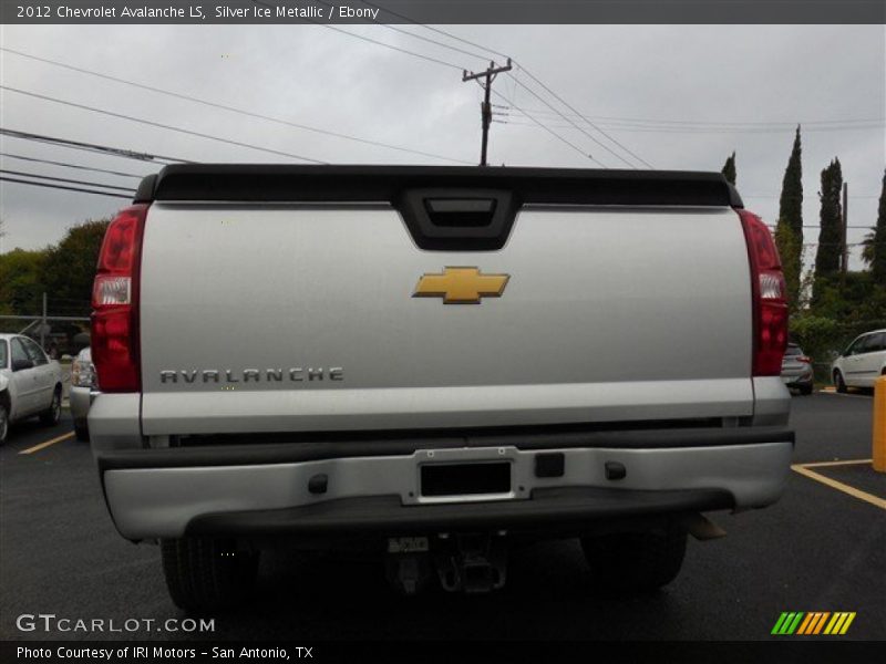 Silver Ice Metallic / Ebony 2012 Chevrolet Avalanche LS