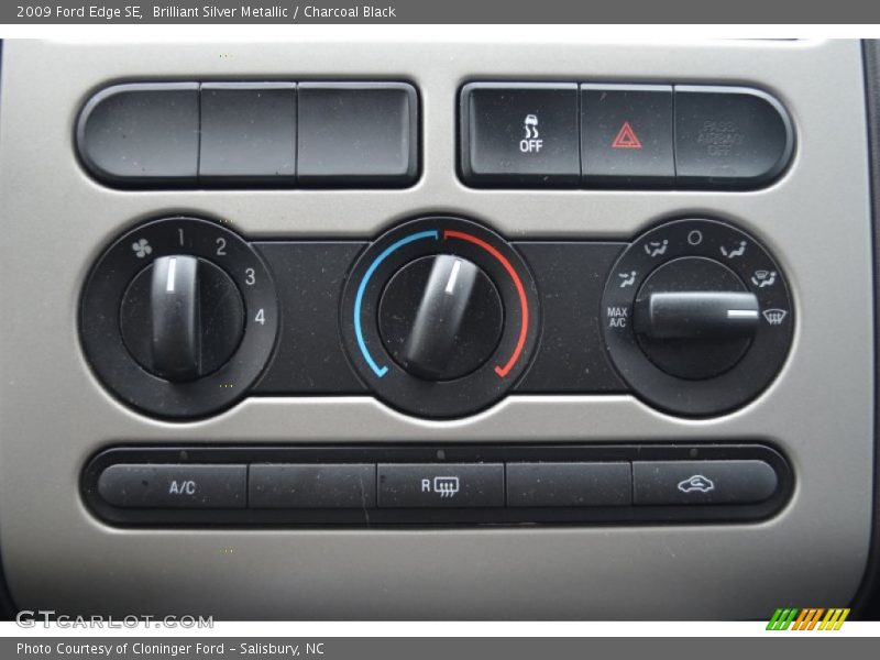 Brilliant Silver Metallic / Charcoal Black 2009 Ford Edge SE