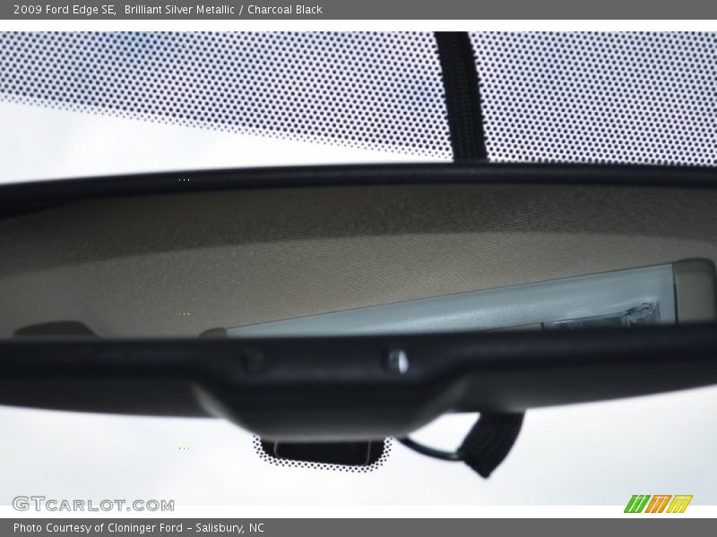Brilliant Silver Metallic / Charcoal Black 2009 Ford Edge SE