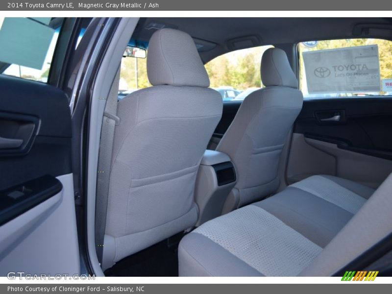 Magnetic Gray Metallic / Ash 2014 Toyota Camry LE