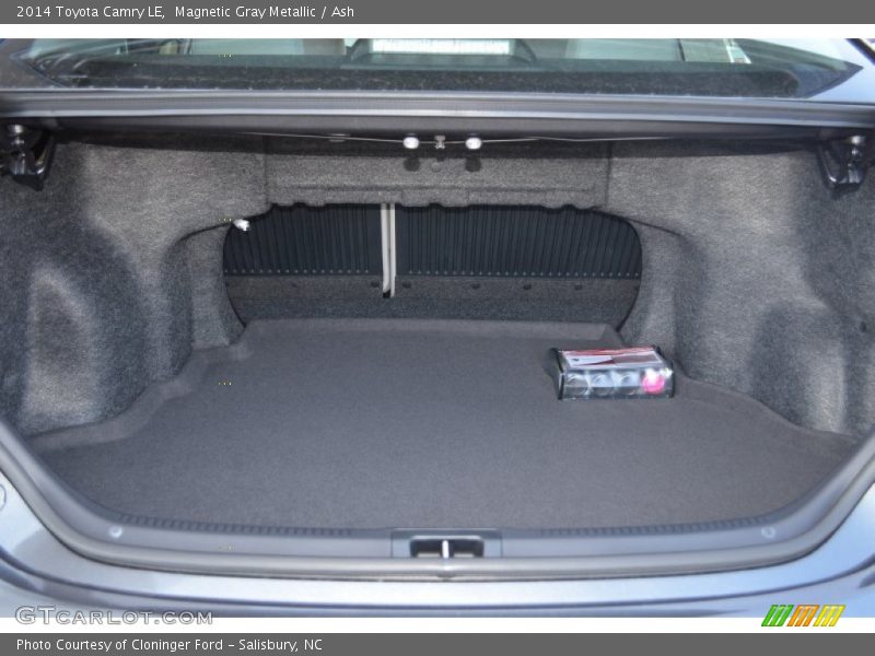 Magnetic Gray Metallic / Ash 2014 Toyota Camry LE