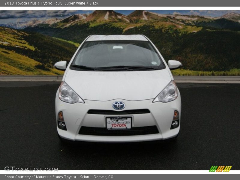 Super White / Black 2013 Toyota Prius c Hybrid Four