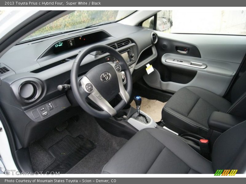 Super White / Black 2013 Toyota Prius c Hybrid Four