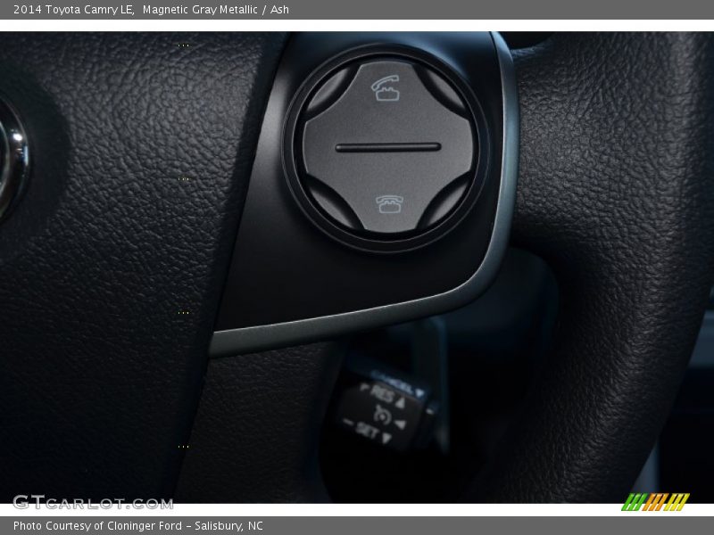 Magnetic Gray Metallic / Ash 2014 Toyota Camry LE