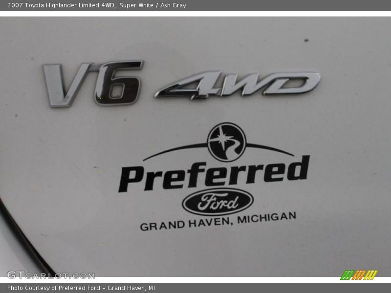 Super White / Ash Gray 2007 Toyota Highlander Limited 4WD