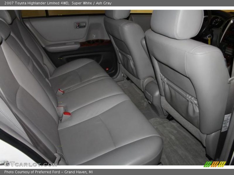 Super White / Ash Gray 2007 Toyota Highlander Limited 4WD