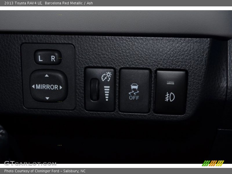 Barcelona Red Metallic / Ash 2013 Toyota RAV4 LE