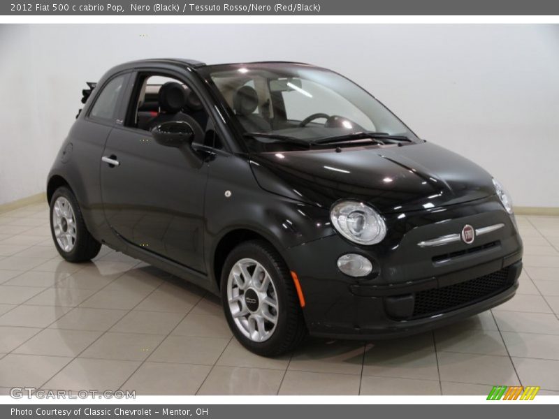 Front 3/4 View of 2012 500 c cabrio Pop