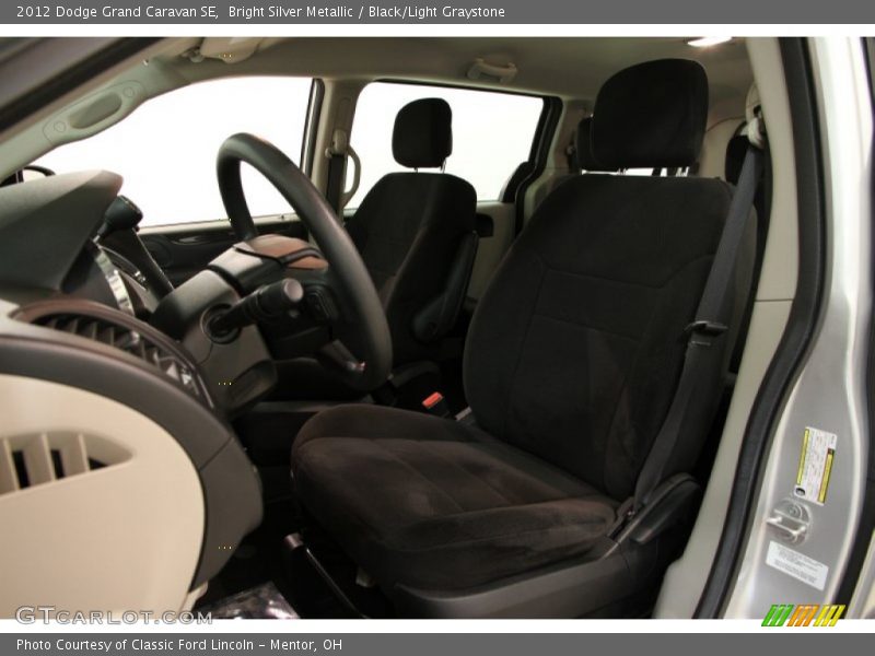 Bright Silver Metallic / Black/Light Graystone 2012 Dodge Grand Caravan SE