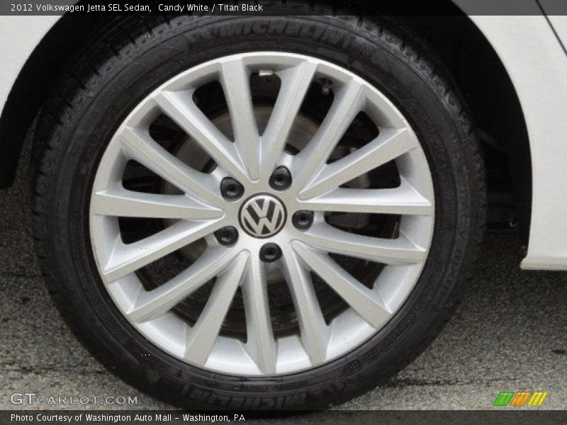 Candy White / Titan Black 2012 Volkswagen Jetta SEL Sedan