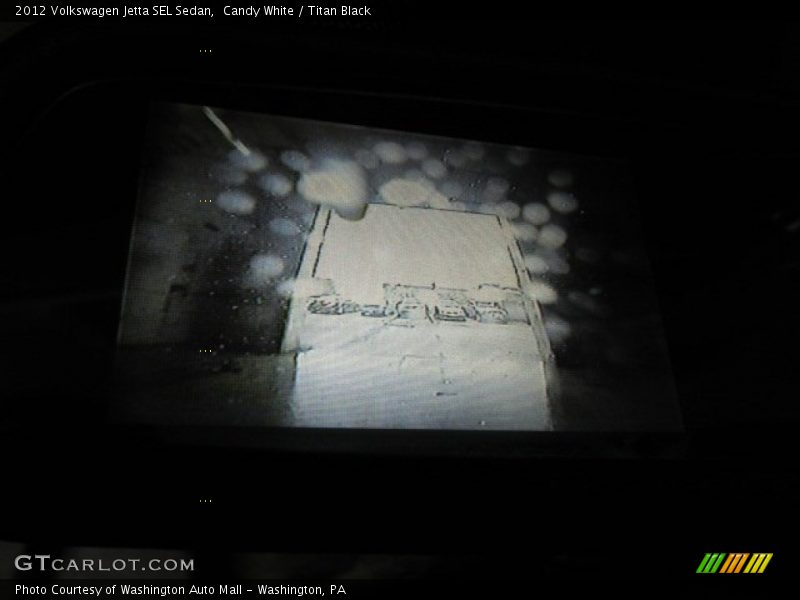 Candy White / Titan Black 2012 Volkswagen Jetta SEL Sedan