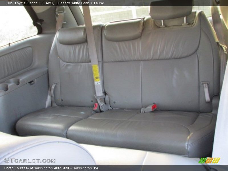 Blizzard White Pearl / Taupe 2009 Toyota Sienna XLE AWD