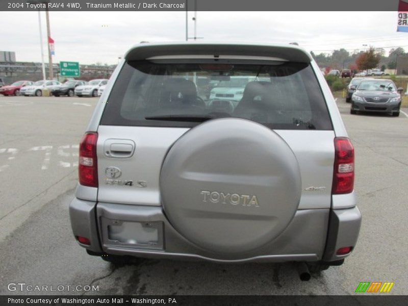 Titanium Metallic / Dark Charcoal 2004 Toyota RAV4 4WD