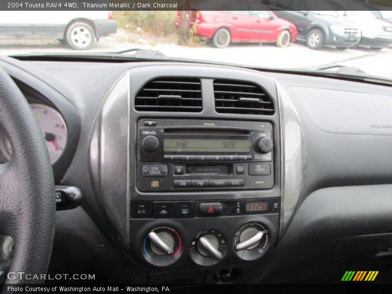 Titanium Metallic / Dark Charcoal 2004 Toyota RAV4 4WD