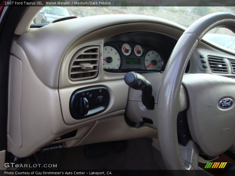 Merlot Metallic / Medium/Dark Pebble 2007 Ford Taurus SEL