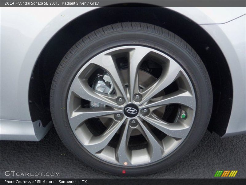  2014 Sonata SE 2.0T Wheel