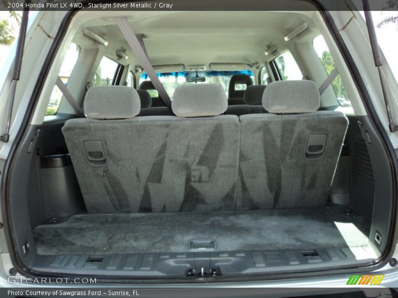  2004 Pilot LX 4WD Trunk