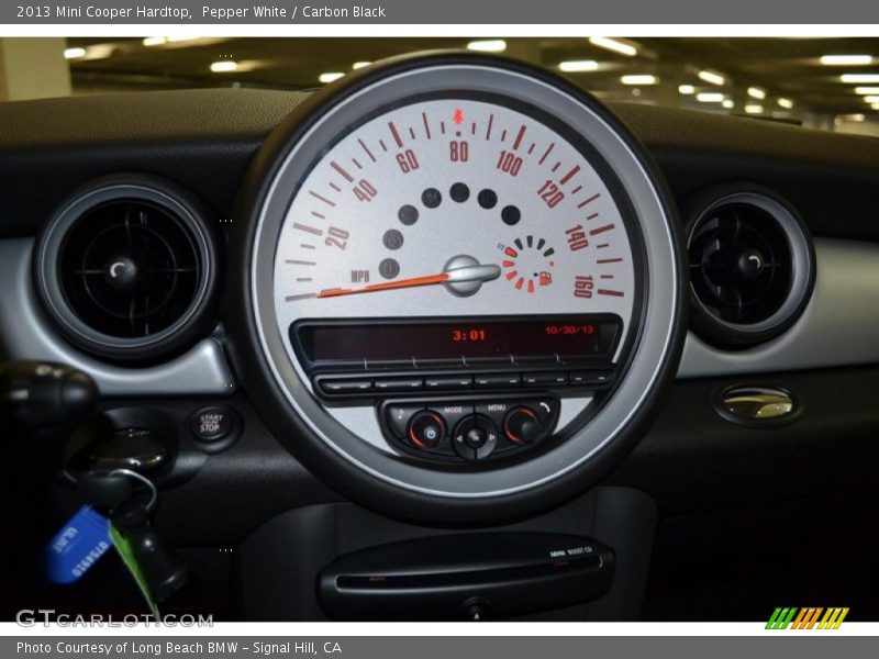 Pepper White / Carbon Black 2013 Mini Cooper Hardtop