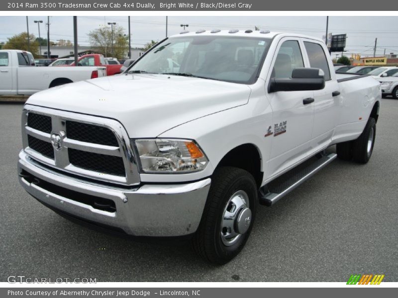Bright White / Black/Diesel Gray 2014 Ram 3500 Tradesman Crew Cab 4x4 Dually