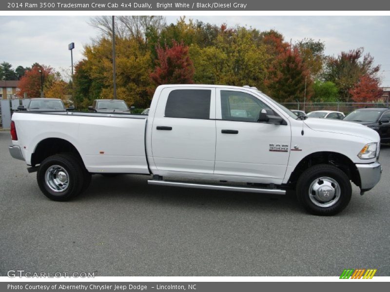 Bright White / Black/Diesel Gray 2014 Ram 3500 Tradesman Crew Cab 4x4 Dually