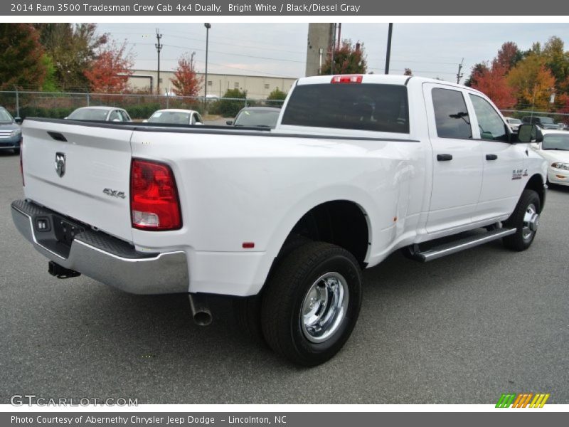 Bright White / Black/Diesel Gray 2014 Ram 3500 Tradesman Crew Cab 4x4 Dually
