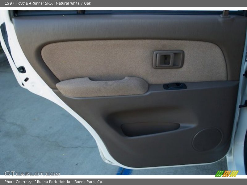 Natural White / Oak 1997 Toyota 4Runner SR5