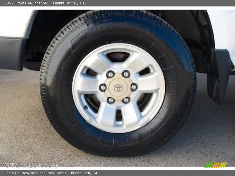 Natural White / Oak 1997 Toyota 4Runner SR5