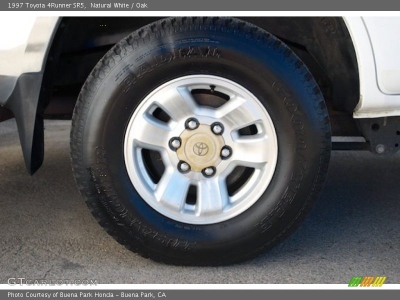 Natural White / Oak 1997 Toyota 4Runner SR5