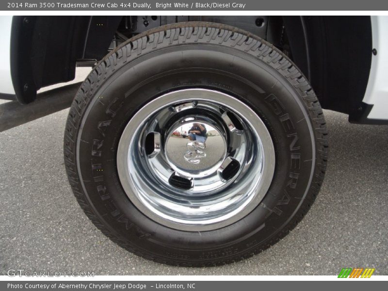 Bright White / Black/Diesel Gray 2014 Ram 3500 Tradesman Crew Cab 4x4 Dually