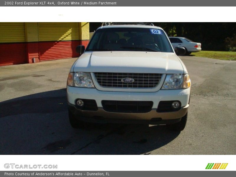 Oxford White / Medium Parchment 2002 Ford Explorer XLT 4x4