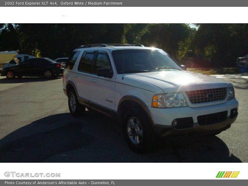 Oxford White / Medium Parchment 2002 Ford Explorer XLT 4x4