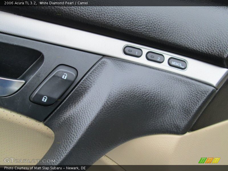 White Diamond Pearl / Camel 2006 Acura TL 3.2