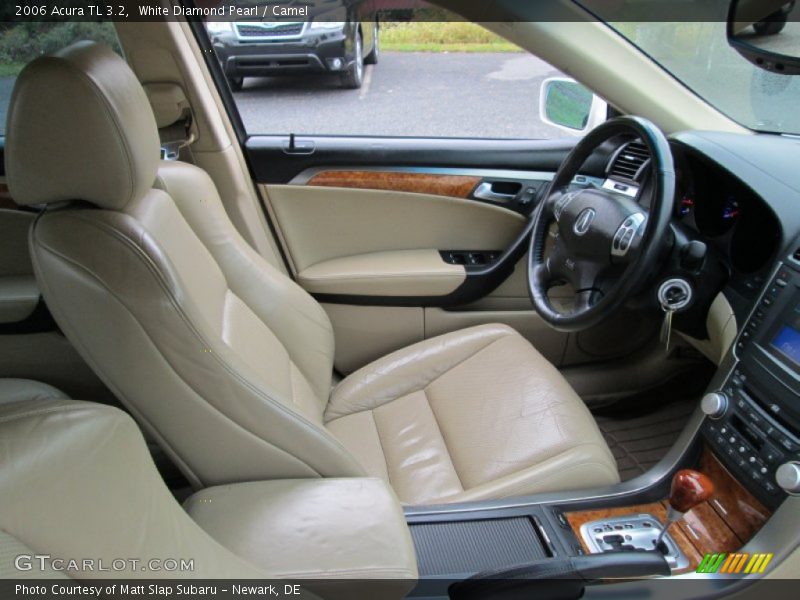 White Diamond Pearl / Camel 2006 Acura TL 3.2