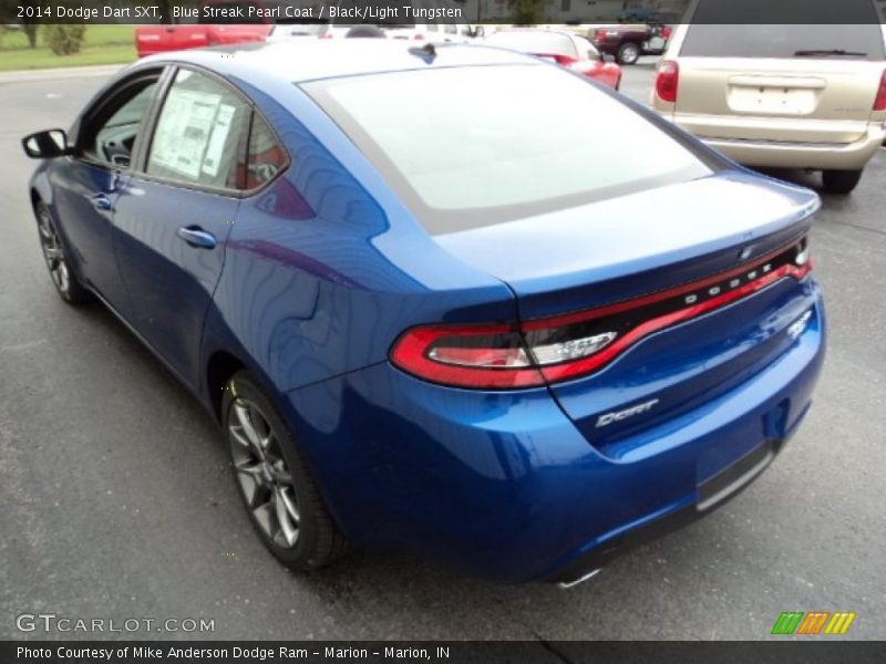 2014 Dart SXT Blue Streak Pearl Coat