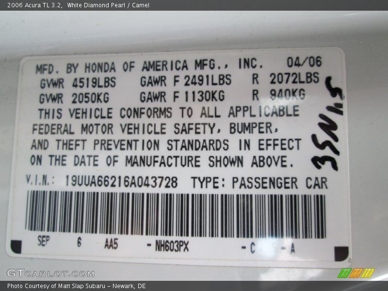 White Diamond Pearl / Camel 2006 Acura TL 3.2
