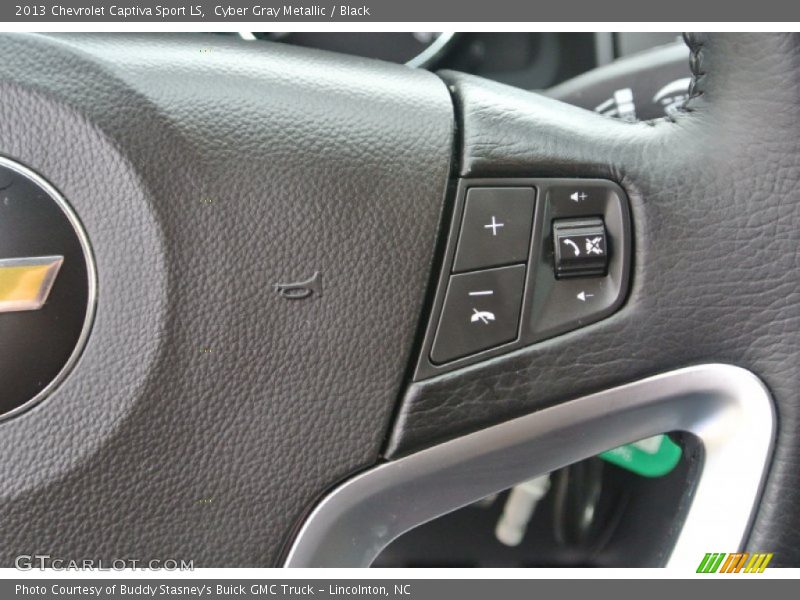 Cyber Gray Metallic / Black 2013 Chevrolet Captiva Sport LS