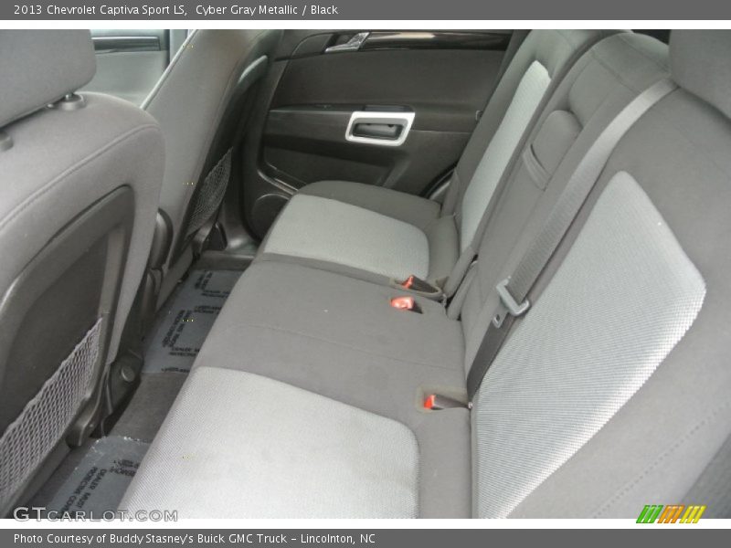 Cyber Gray Metallic / Black 2013 Chevrolet Captiva Sport LS