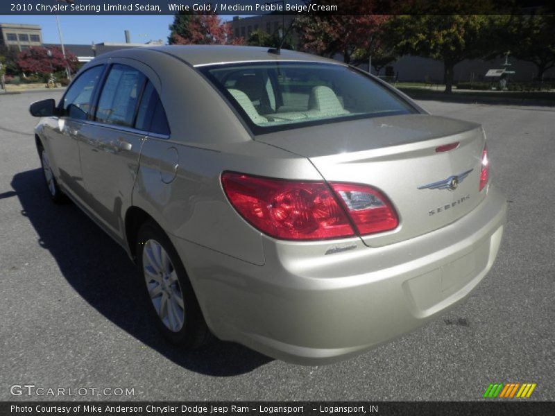 White Gold / Medium Pebble Beige/Cream 2010 Chrysler Sebring Limited Sedan