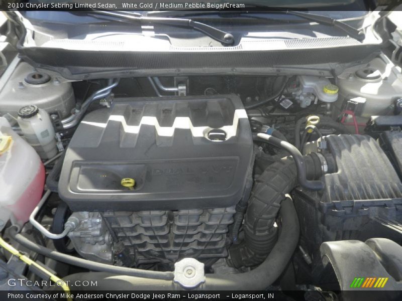 White Gold / Medium Pebble Beige/Cream 2010 Chrysler Sebring Limited Sedan