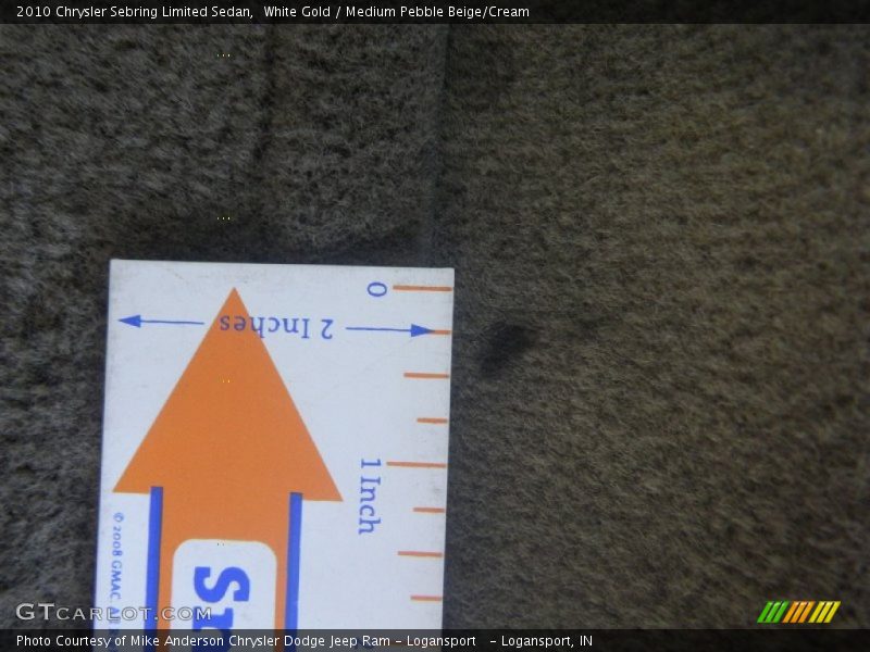 White Gold / Medium Pebble Beige/Cream 2010 Chrysler Sebring Limited Sedan
