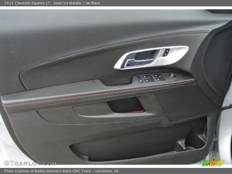 Silver Ice Metallic / Jet Black 2013 Chevrolet Equinox LT
