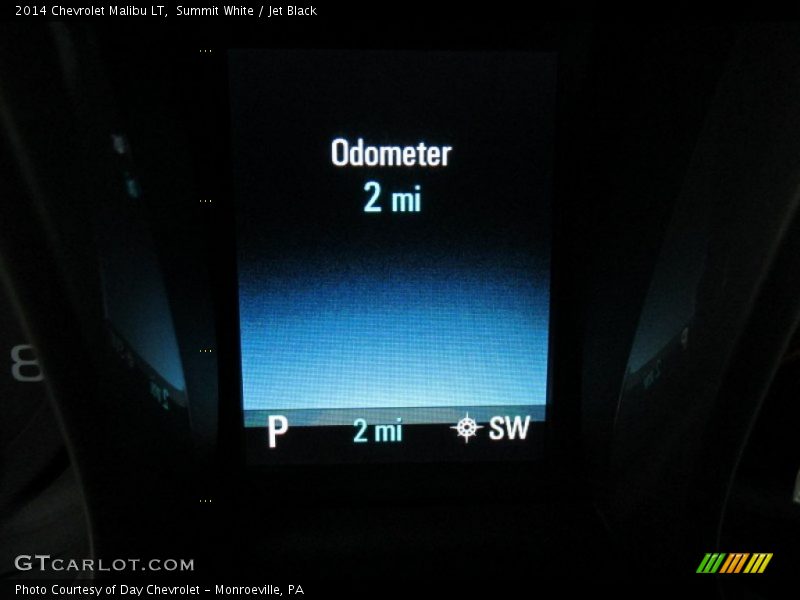 Summit White / Jet Black 2014 Chevrolet Malibu LT